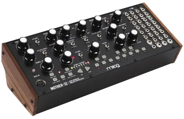 Moog Mother-32 Sintetizzatore Occasione Imperdibile