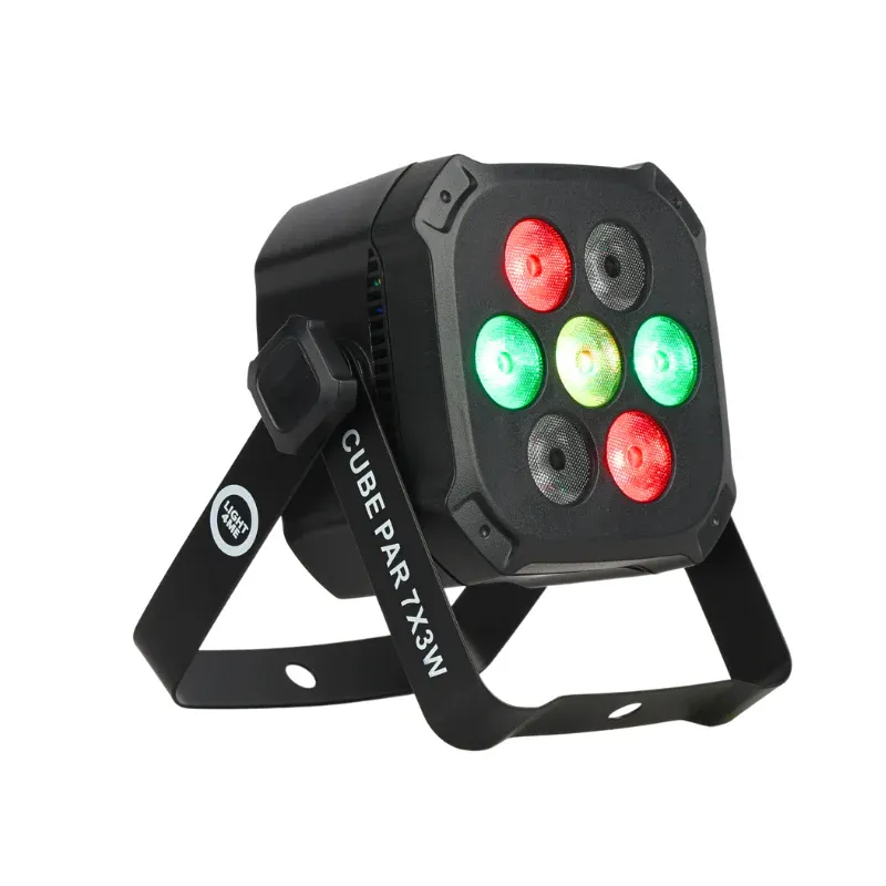 Non Perdere Light4Me Cube PAR 7x3W RGB LED Par Spot