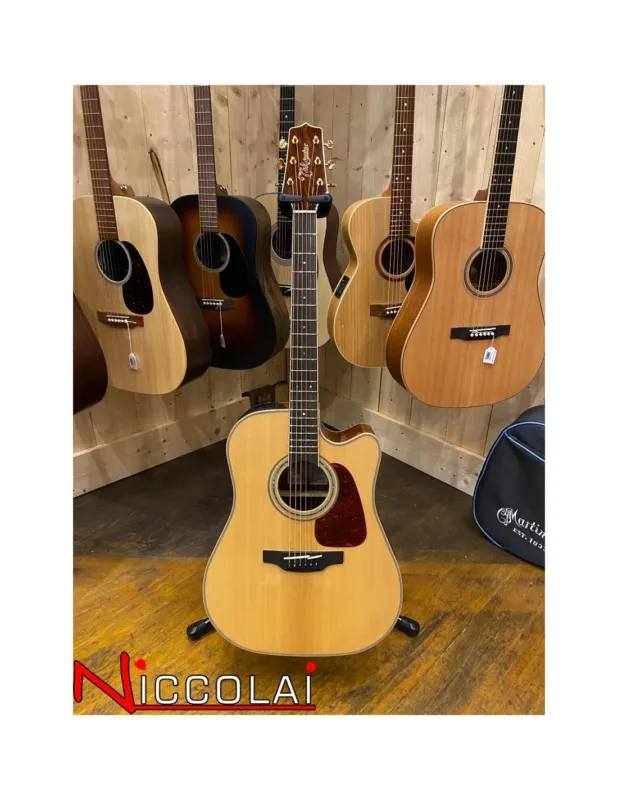 Economico Takamine GD90CE-MD-NAT