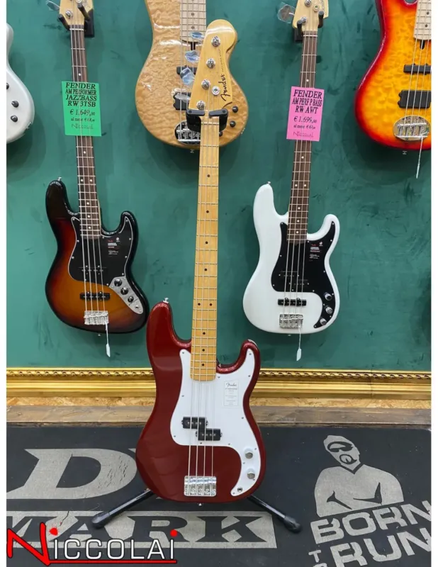 Professionale Fender Standard Precision Bass, Maple Fingerboard, White Pickguard, Candy Cola